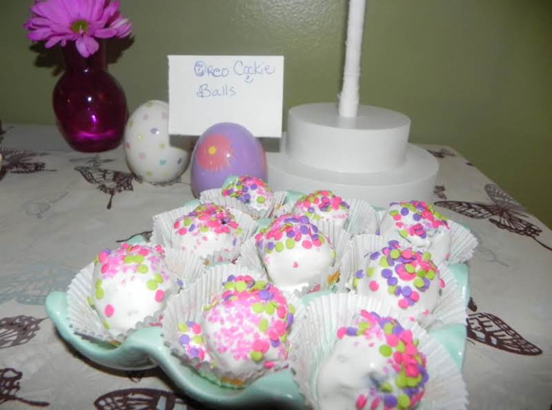 For Our Easter Celebration 2011, Oreo Cookie Balls.  Yum!!