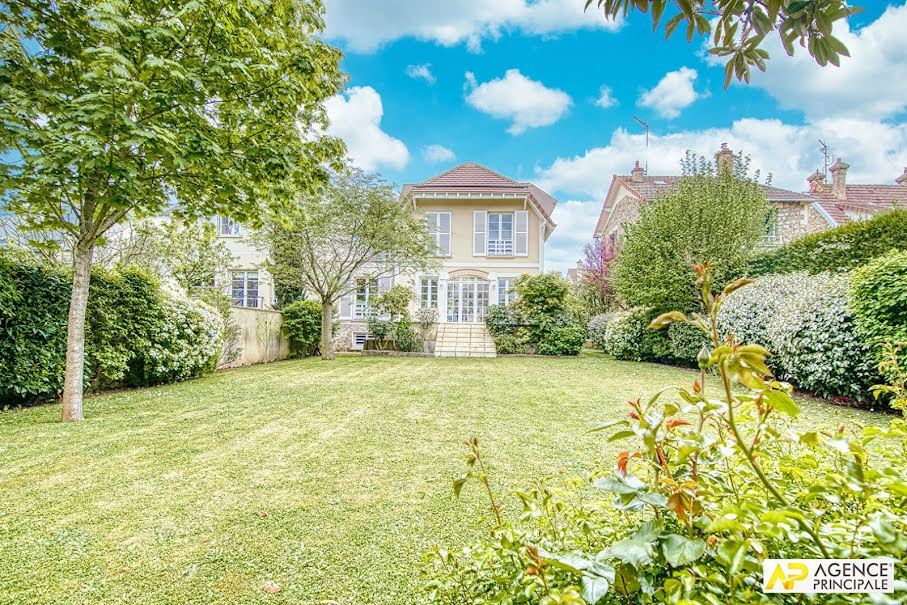 Vente maison 7 pièces 300 m² à Versailles (78000), 1 770 000 €