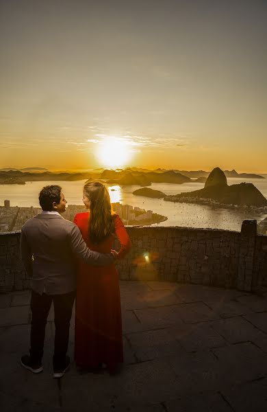 Fotografo di matrimoni Débora Oliveira (deboraoliveira). Foto del 6 novembre 2022