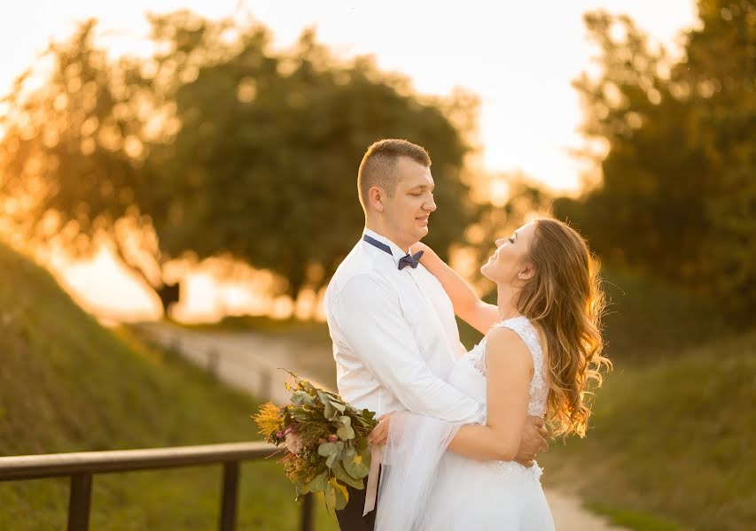 Nhiếp ảnh gia ảnh cưới Edyta Gut- Pałucka (paluccy). Ảnh của 16 tháng 11 2019