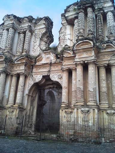 Iglesia Del Carmen 