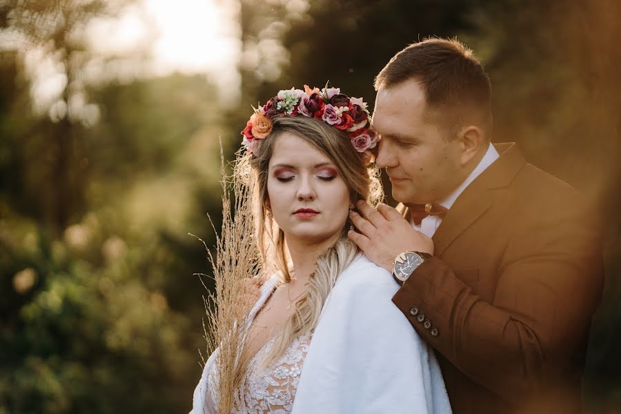 Fotografo di matrimoni Anita Szadowska (anitaszadowska). Foto del 12 novembre 2020