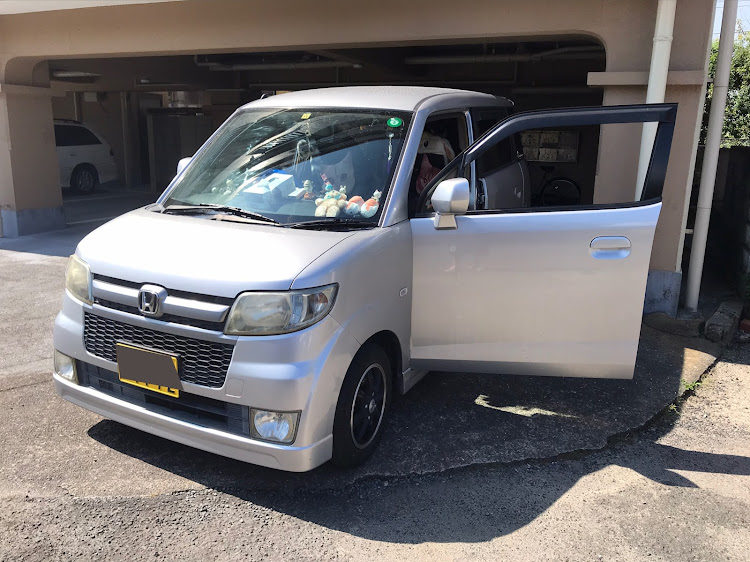 ゼストのコラボ募集中・クルマ好き・クルマ好きと繋がりたい・DIYに関するカスタム事例の投稿画像1枚目