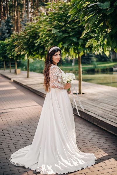 Fotógrafo de casamento Olga Cheverda (olgacheverda). Foto de 21 de fevereiro 2022