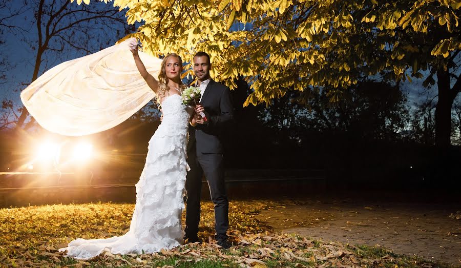 Fotógrafo de casamento Tibor Tóth (tibortoth). Foto de 7 de dezembro 2020