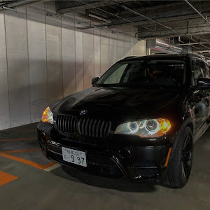 X5 E70