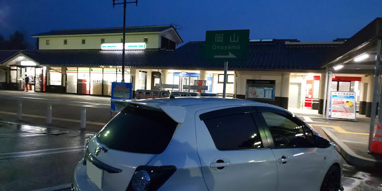 ヴィッツの字光式ナンバー愛好会・大事な人と帰省しました・疲れましたが楽しかったドライブ・他力本願洗車に関するカスタム事例の投稿画像25枚目
