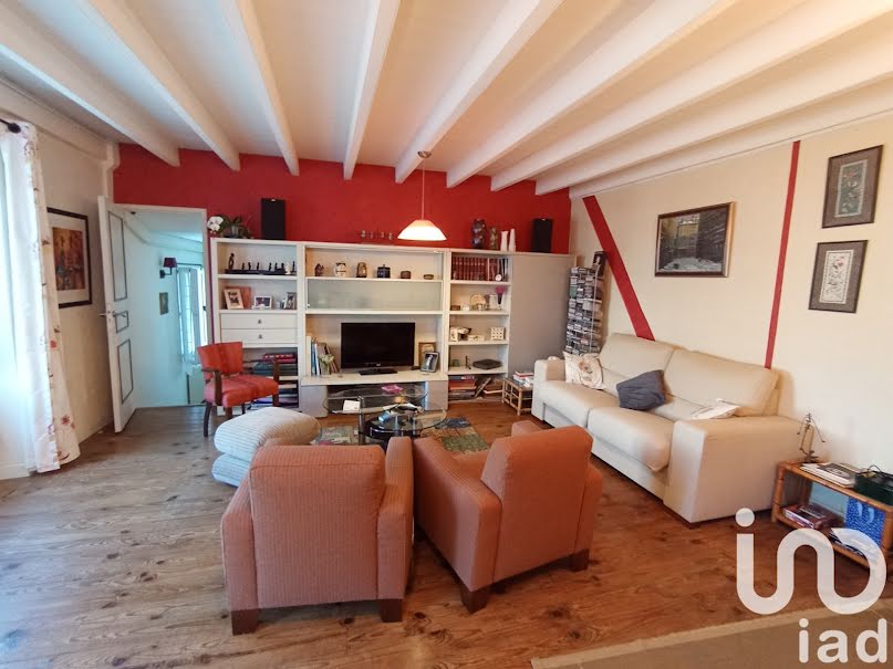 Vente maison 4 pièces 103 m² à Bessines (79000), 220 000 €