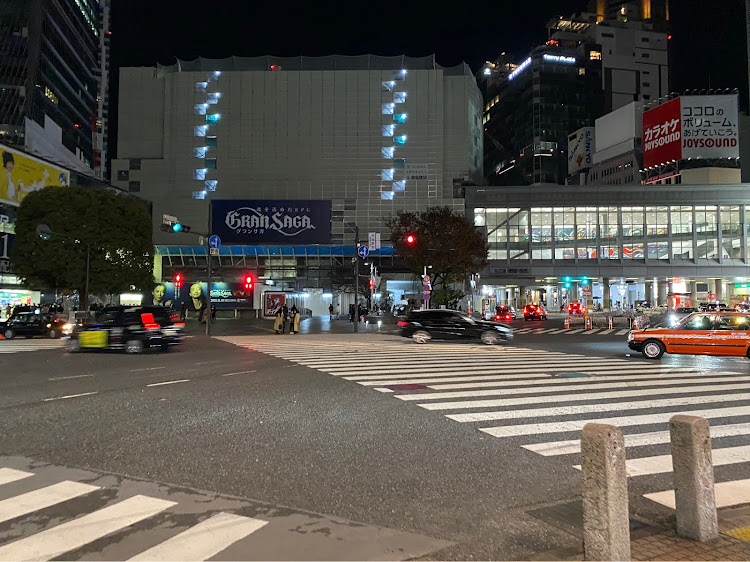 3シリーズ ツーリングのBMW3シリーズ・クリスマスソング・渋谷・俱楽部活動・NIKEダンクに関するカスタム事例の投稿画像5枚目