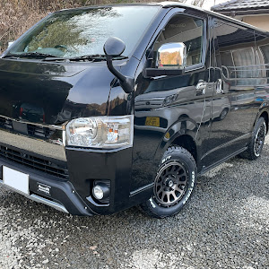 ハイエースバン GDH206V