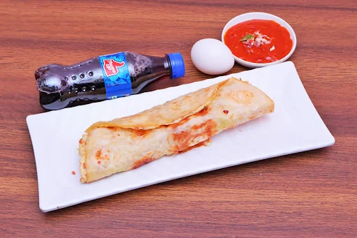 Egg Roll With Campa Soft Beverage [200 Ml]