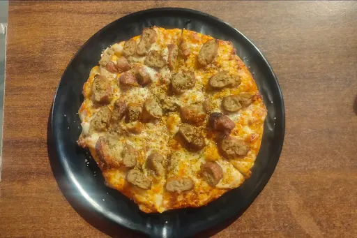 Chicken Seekh Kebab Pizza
