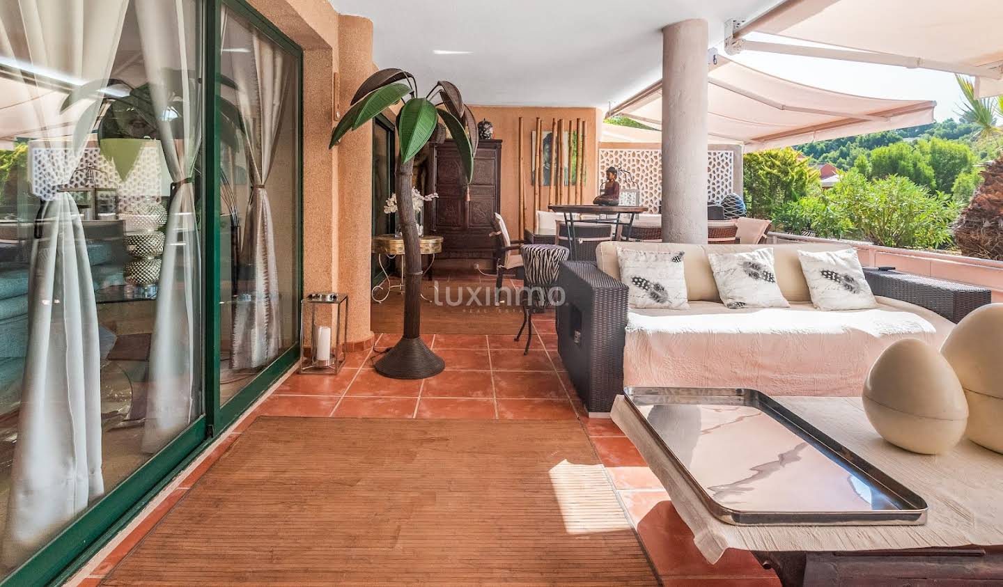 Apartment with terrace and pool Altea