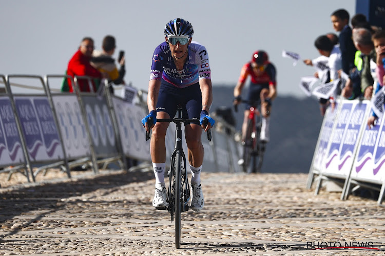 Dylan Teuns rijdt met nauwelijks kasseigevoel de Ronde van Vlaanderen: "Ik ben gebrand op een goed resultaat"