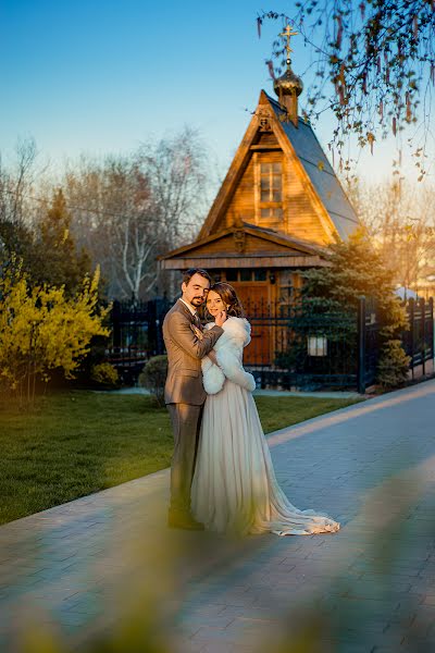 Fotografo di matrimoni Kamilla Semisotnova (kamillas). Foto del 7 maggio 2019