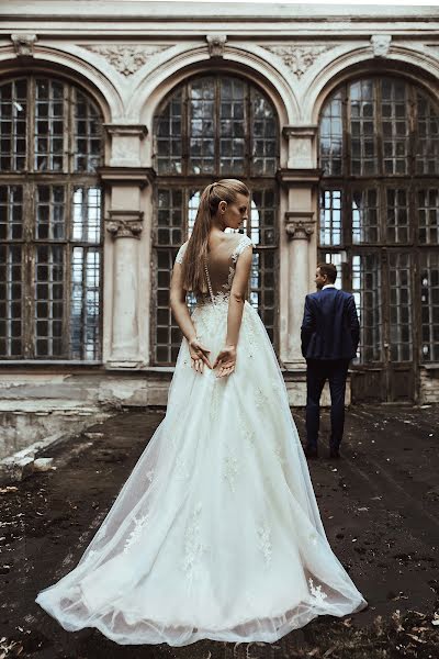 結婚式の写真家Karolina Šližytė (portraitsbykaro)。2017 8月9日の写真