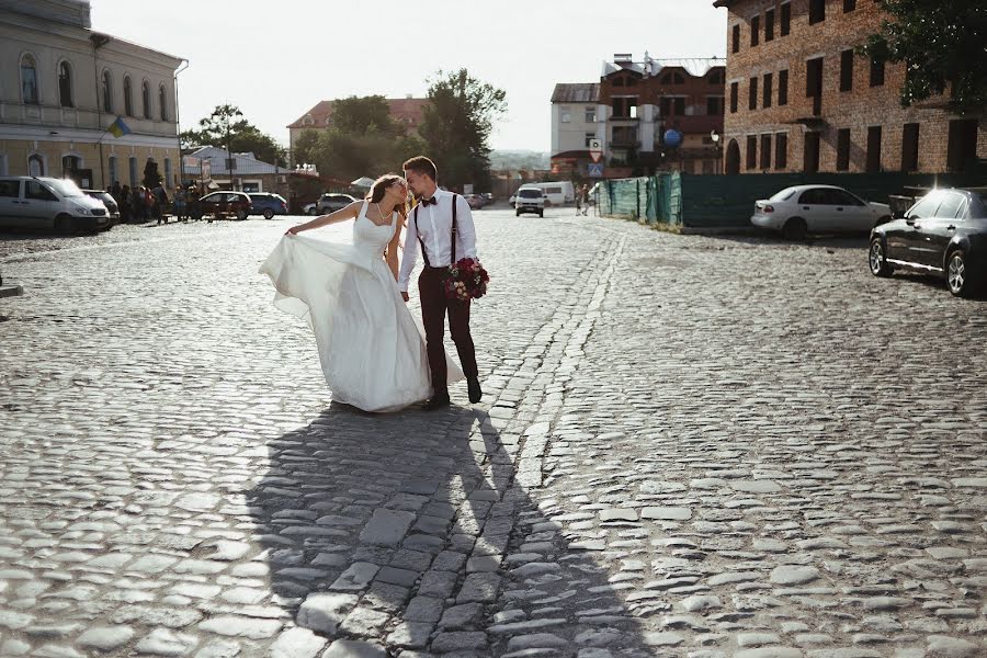 Fotografo di matrimoni Ksyusha Ostapenko (sjana). Foto del 1 agosto 2018