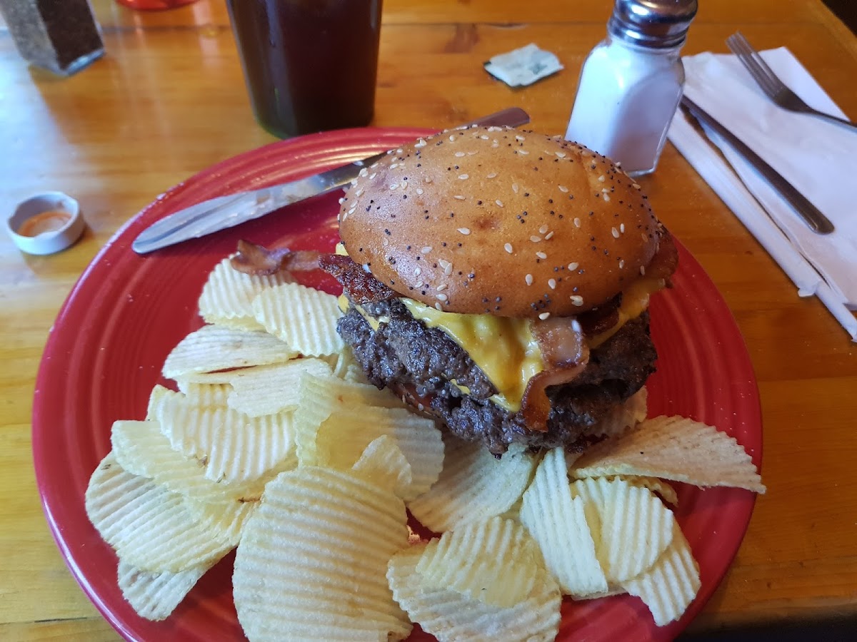 Gluten-Free Bread/Buns at Old Timers Cafe