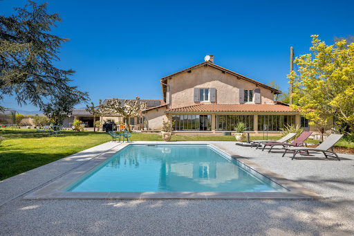 Property with pool 1