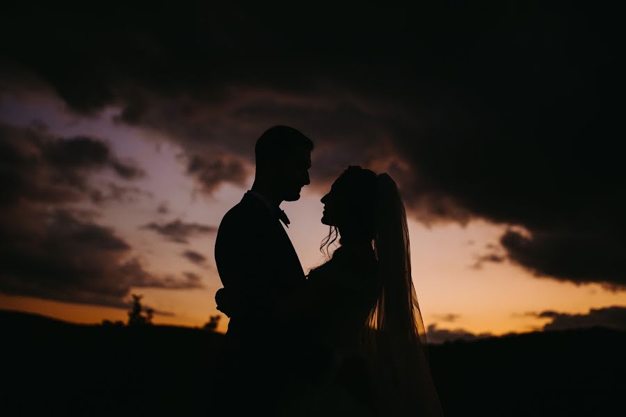 Wedding photographer Haitonic Liana (haitonic). Photo of 1 October 2019