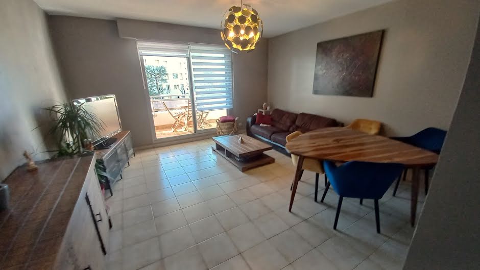 Vente appartement 3 pièces 64 m² à Marseille 13ème (13013), 155 000 €