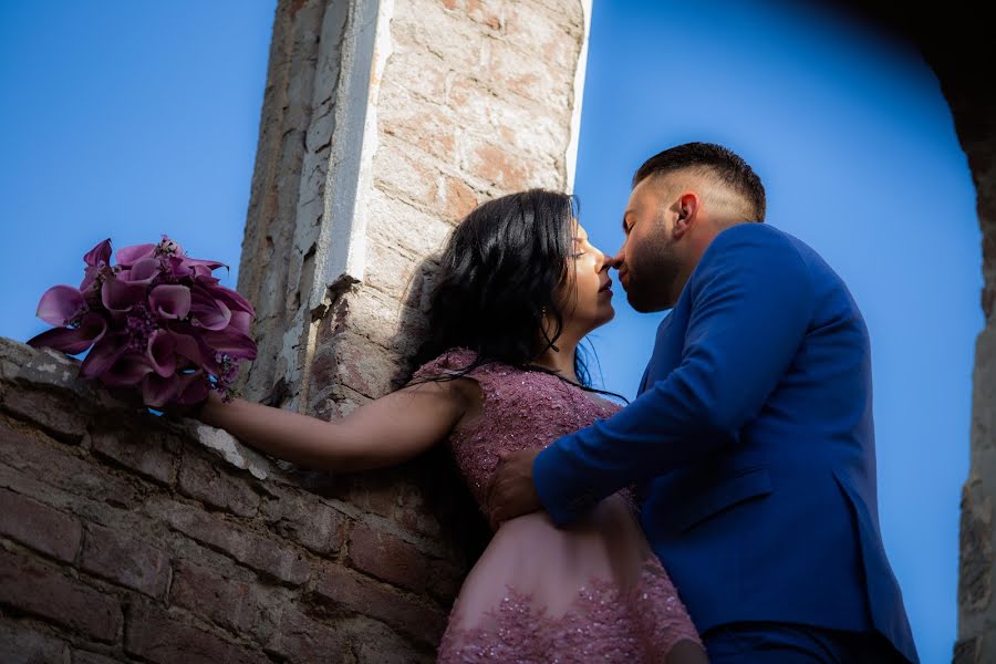 Fotógrafo de casamento Sergiu Verescu (verescu). Foto de 31 de maio 2019