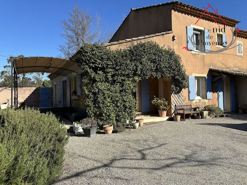 Vente ferme 4 pièces 116 m² à Le Thor (84250), 340 000 €