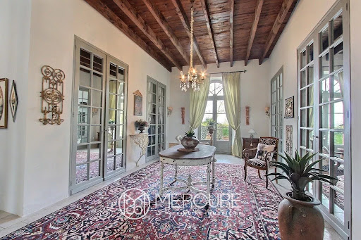 Propriété avec piscine 5