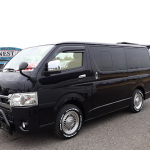 ハイエースバン TRH200V