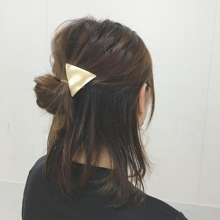 湿気に負けない 広がりが気にならないヘアアレンジ8選 Trill トリル