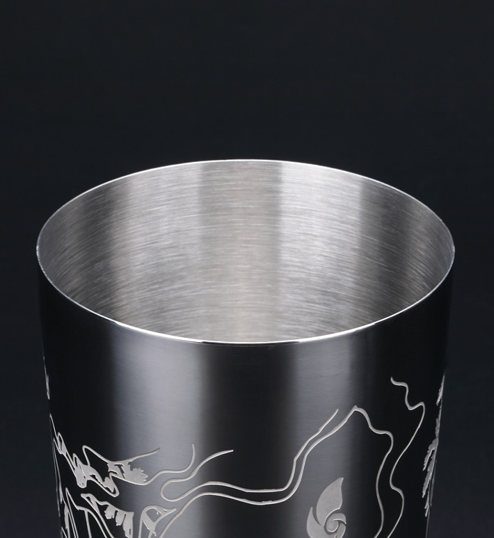 Mixer shaker jug hand shaker