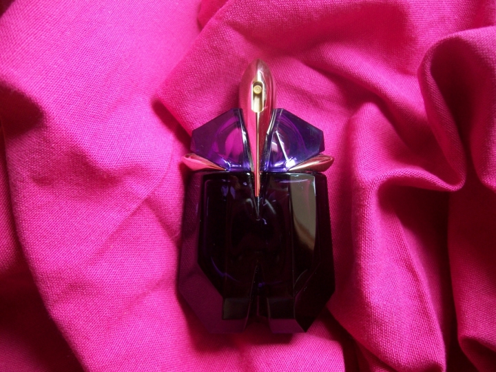 ALIEN di THIERRY MUGLER di stellaluna93