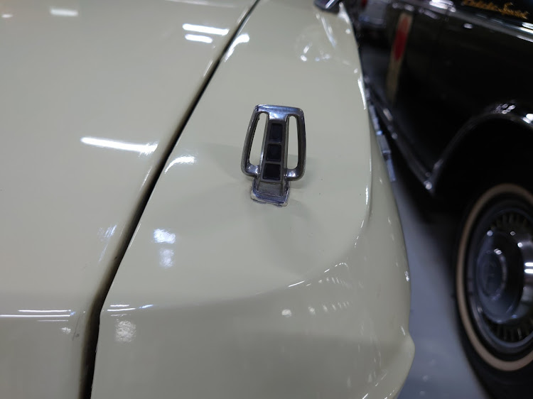 ゆきむらー ☆さんが投稿した日産ヘリテージコレクション・日産・日本ツラ百選・刑事ドラマ車両・600回投稿記念に関するカスタム事例の投稿画像11枚目