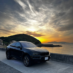 X6 xDrive 35i Mスポーツ