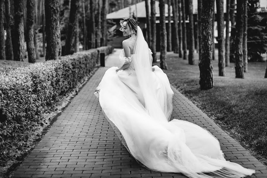 Wedding photographer Aleksandr Pecherica (shifer). Photo of 15 December 2021
