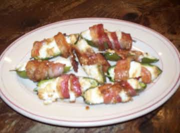 Sweet and Spicy Jalapeno Poppers - YUM!