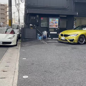 M4 クーペ F82