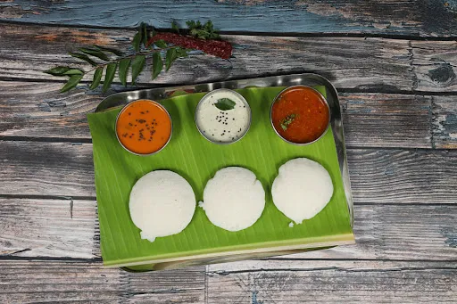 Idli Sambhar [3 Pcs]