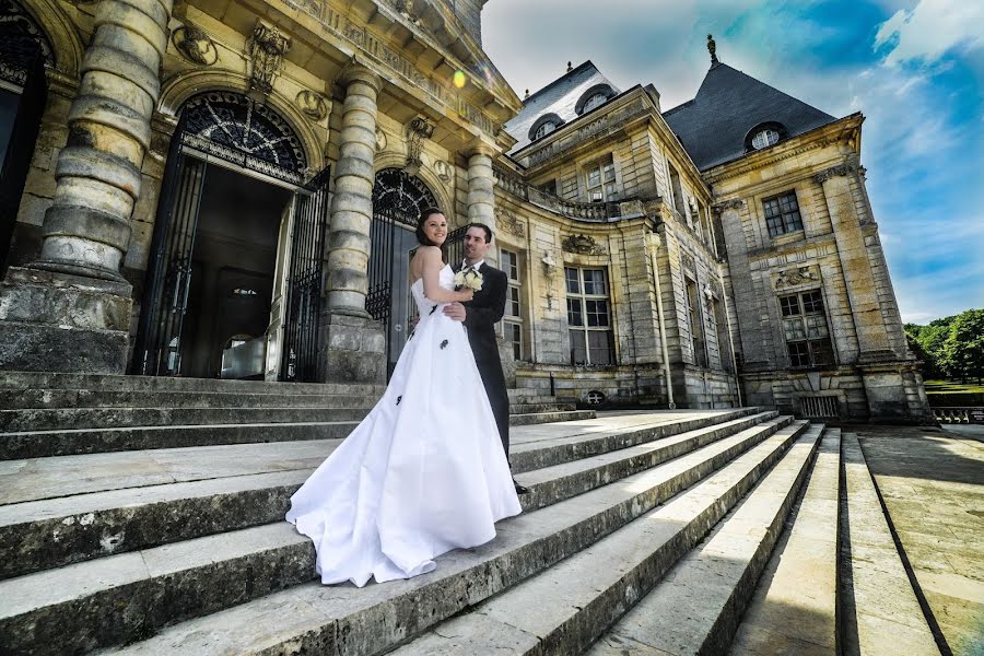 Fotógrafo de casamento Laurent Perriniaux (laurentperriniau). Foto de 14 de abril 2019