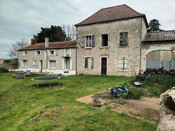 maison à Ussel-d'Allier (03)