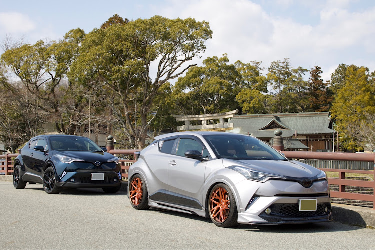 C-HRのdiscover＿ct・目指せPickUpCars・仲間とのコラボ・関西舞子サンデー・緊急事態宣言解除されましたが、油断は禁物…。に関するカスタム事例の投稿画像1枚目