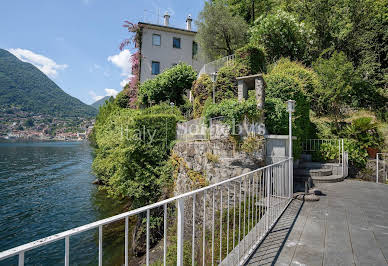 Villa with garden and terrace 2