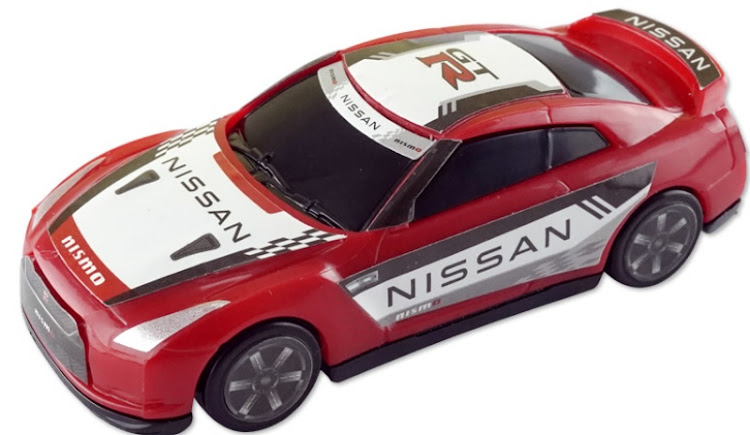 寅次郎さんが投稿したFUNBOO・R35GT-R・ダイソーミニカー・GT-girl・9月27日に関するカスタム事例の投稿画像10枚目