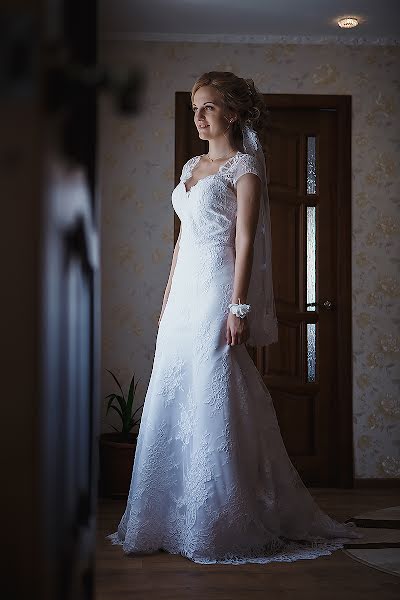 Wedding photographer Olga Popova (popovaolga). Photo of 23 September 2017