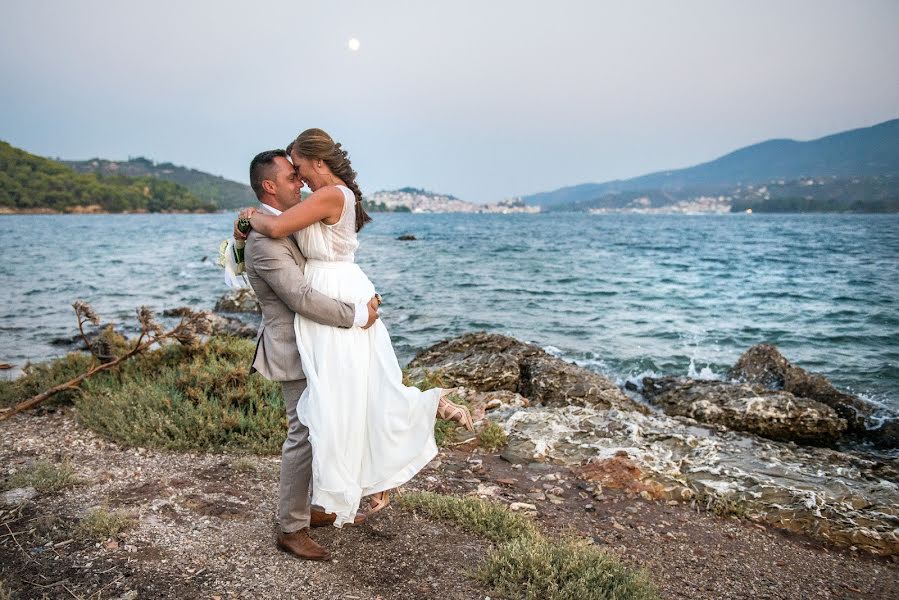 Fotografer pernikahan Elena Moraiti (elenamoraiti). Foto tanggal 26 Februari 2019