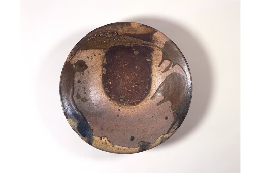 Stoneware bowl with brown glaze, Izushi ware