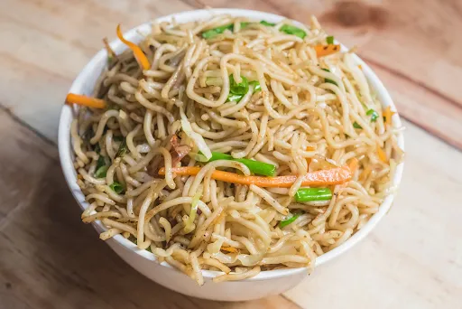 Veg Chowmein+Veg Manchurian Combo