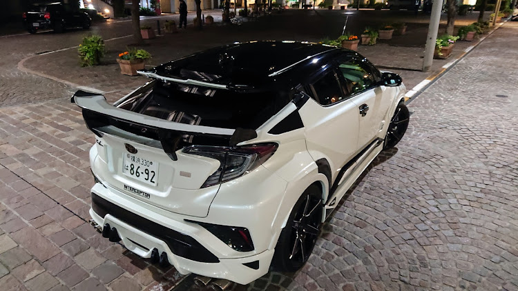 C-HRのTOKYO　NIGHT・Xperia・無加工写真・イタリア街・ザイモール チタニウムに関するカスタム事例の投稿画像3枚目