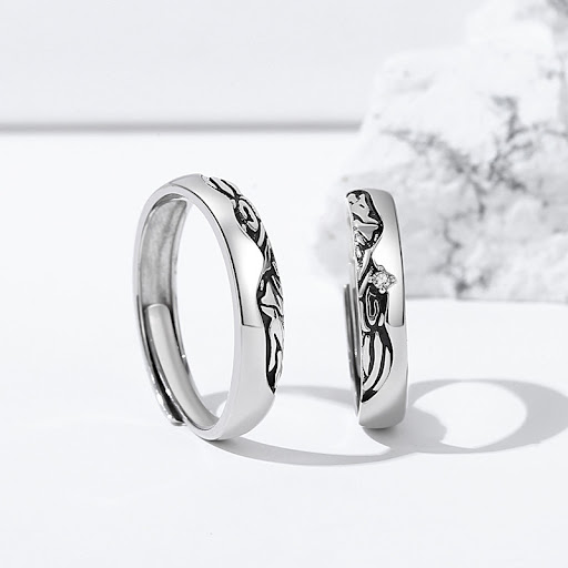 Title 6, Fashion Irregular Pleated Trend Silver Ring. En...