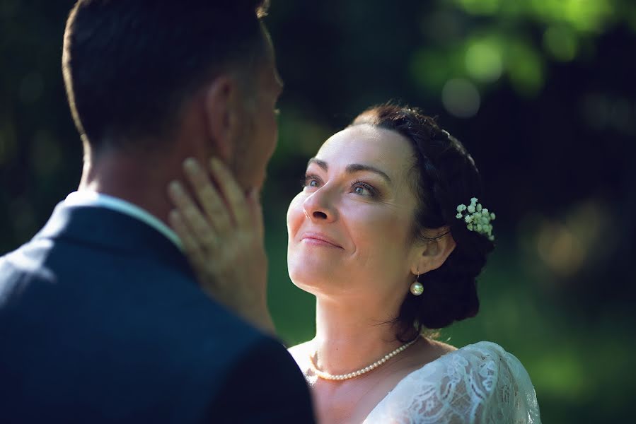 Fotógrafo de bodas Bastien Vignerie (flymetothemoon). Foto del 22 de noviembre 2018